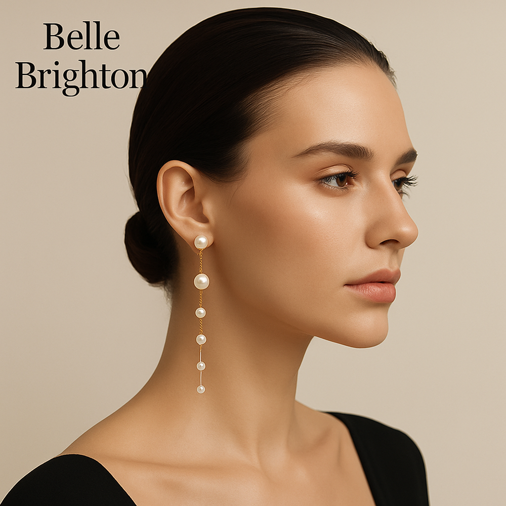 A Summer Essential: Lightweight Jewelry That Defines Your Style